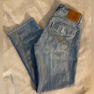 Vintage 90’s Levi’s 514 Slim Straight Jeans